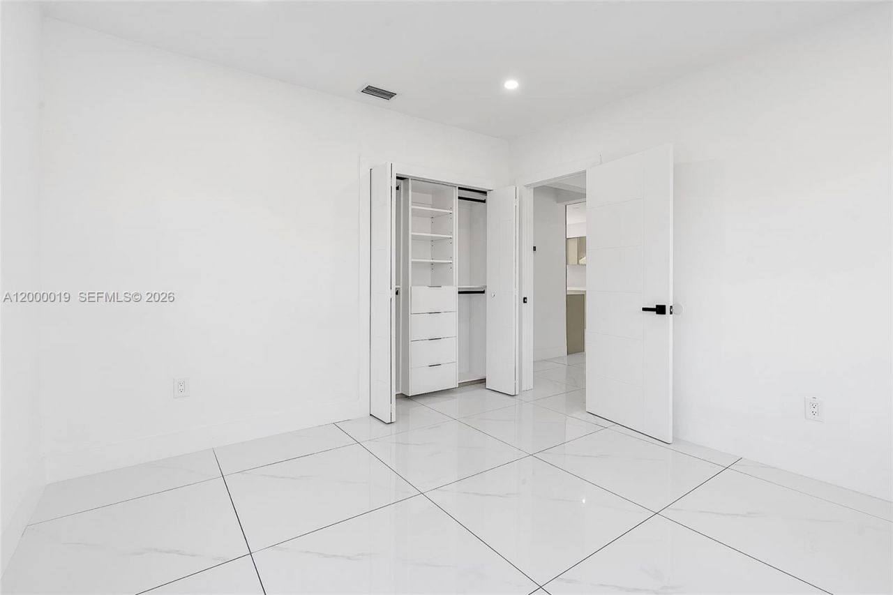 6540 SW 25th St , Miami, FL 33155 Photo