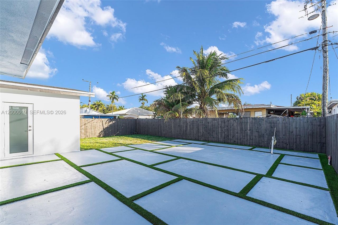 6540 SW 25th St , Miami, FL 33155 Photo