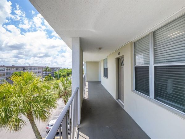 2999 NW 48th Ave , Unit 448, Lauderdale Lakes, FL 33313