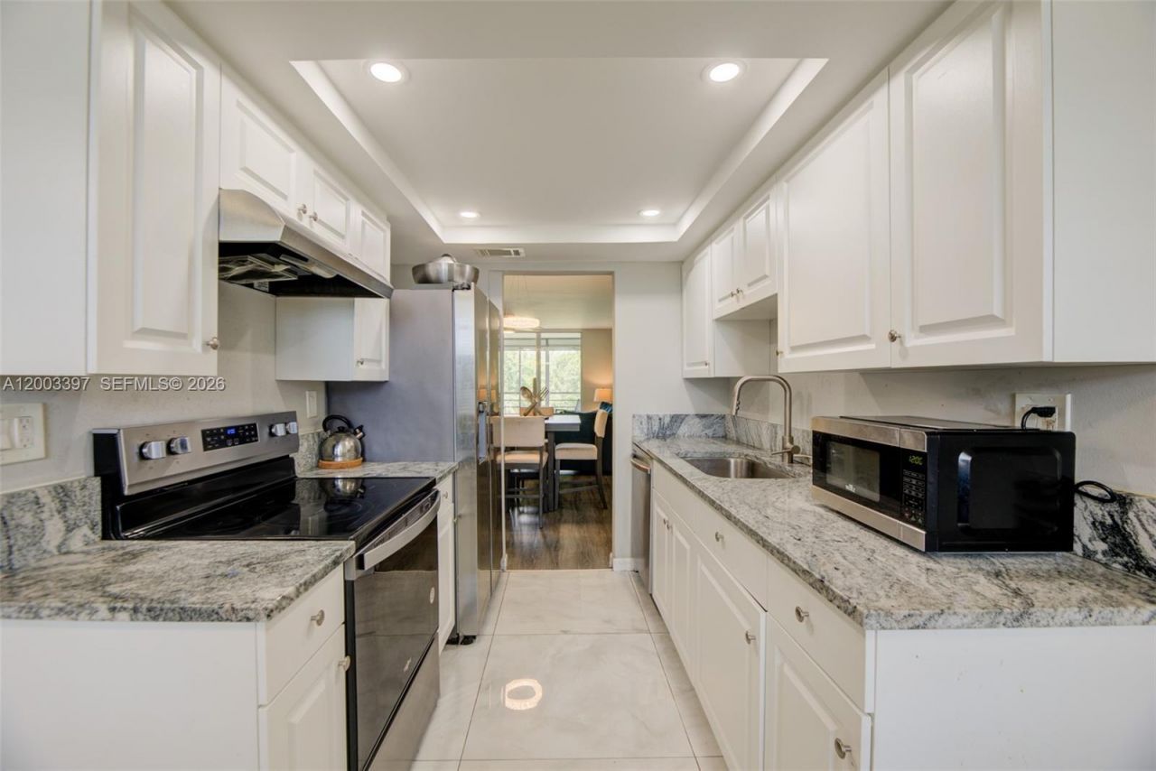 2999 NW 48th Ave , Unit 448, Lauderdale Lakes, FL 33313 Photo