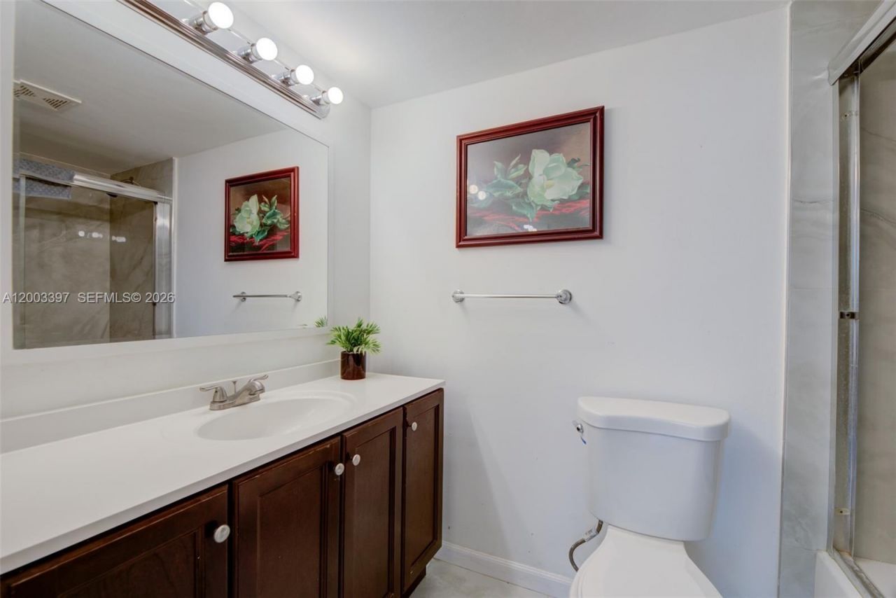 2999 NW 48th Ave , Unit 448, Lauderdale Lakes, FL 33313 Photo