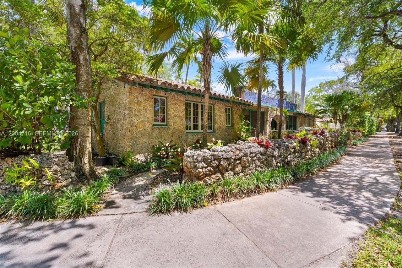 1301 Milan Ave, Coral Gables, FL 33134 Photo