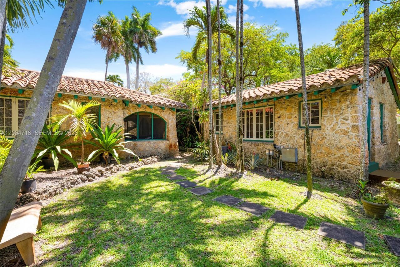 1301 Milan Ave, Coral Gables, FL 33134 Photo