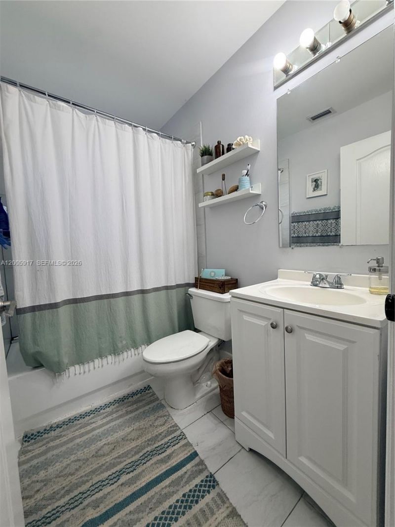 9929 NW 29th Ter , Doral, FL 33172 Photo