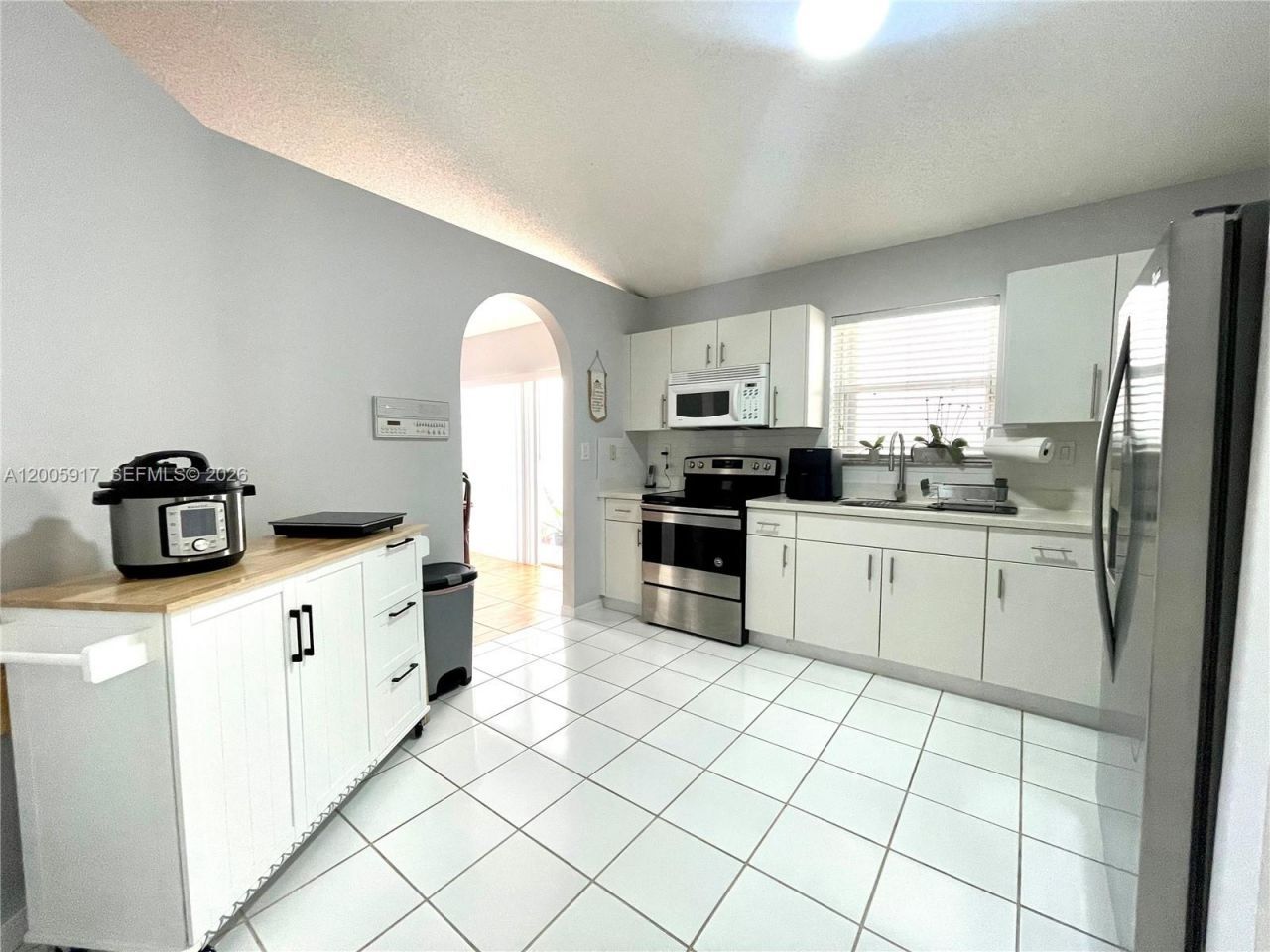 9929 NW 29th Ter , Doral, FL 33172 Photo