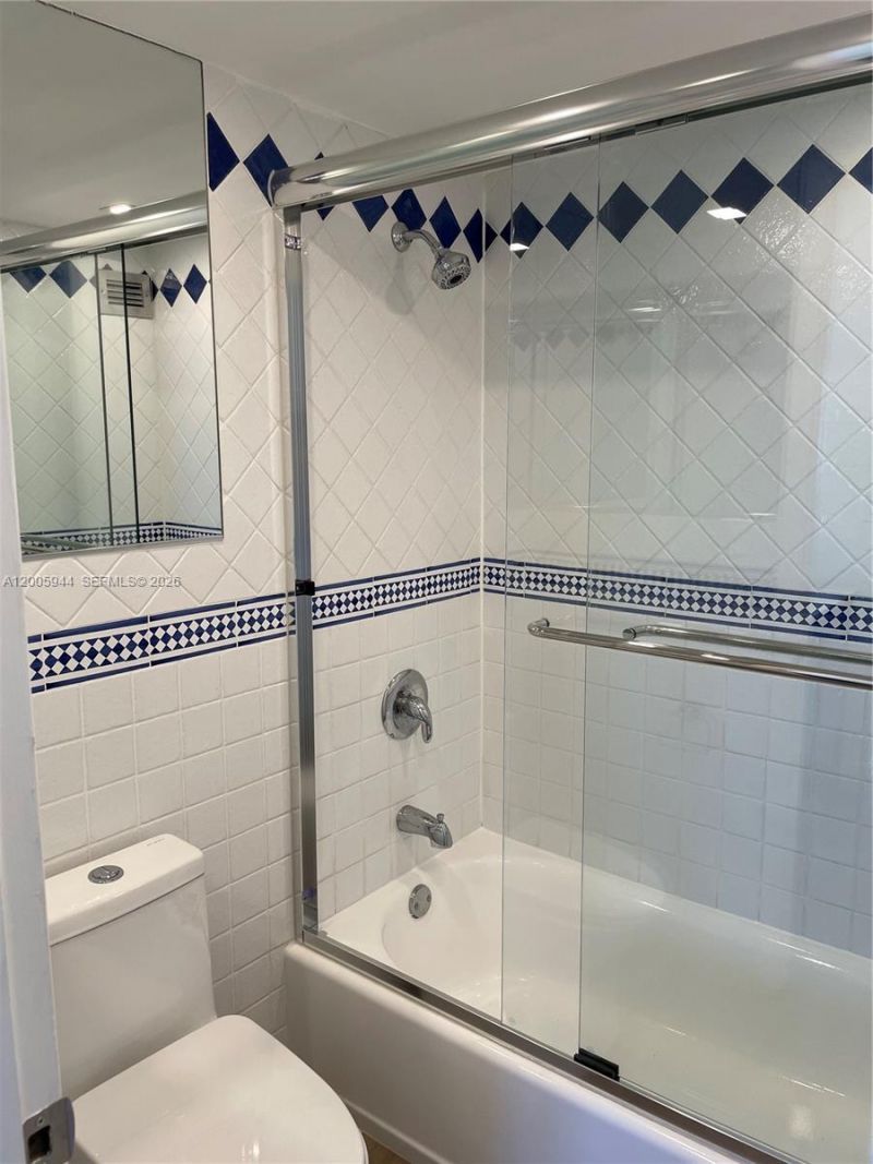 5 Island Ave , Unit 8G, Miami Beach, FL 33139 Photo