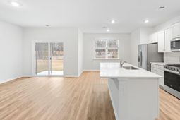 821 Baywood Lane photo 4