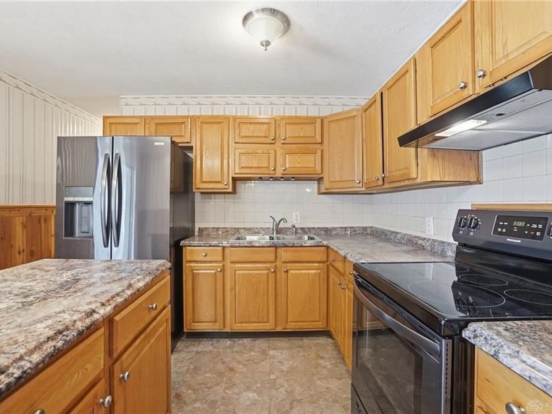 1417 Skylark Drive, Troy, OH 45373 Photo 13