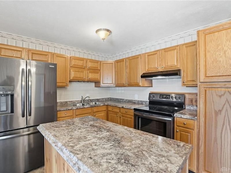 1417 Skylark Drive, Troy, OH 45373 Photo 14