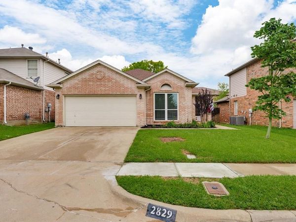 2829 Bull Shoals Drive, Fort Worth, TX 76131