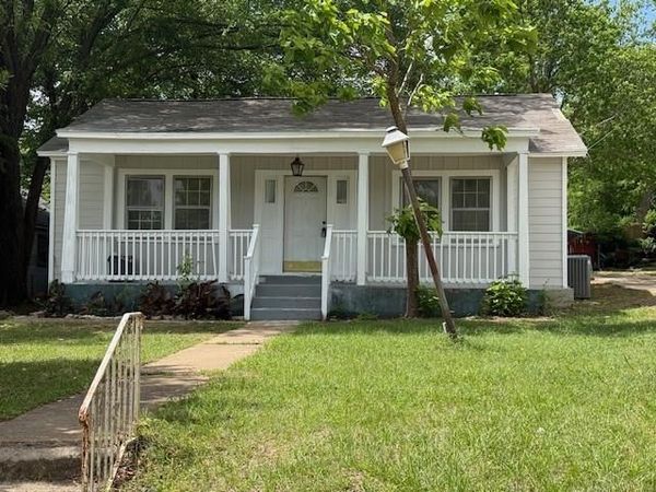 1527 Outer Drive , Tyler, TX 75701