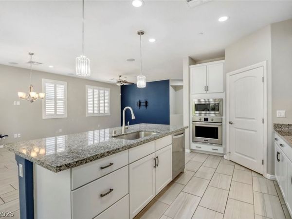 1843 Kinglake Street , Henderson, NV 89044