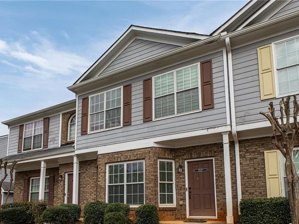 2527 Walden Lake Drive, Decatur, GA 30035