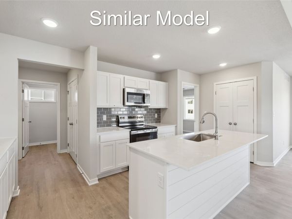 2109 White Oak Lane, Granger, IA 50109