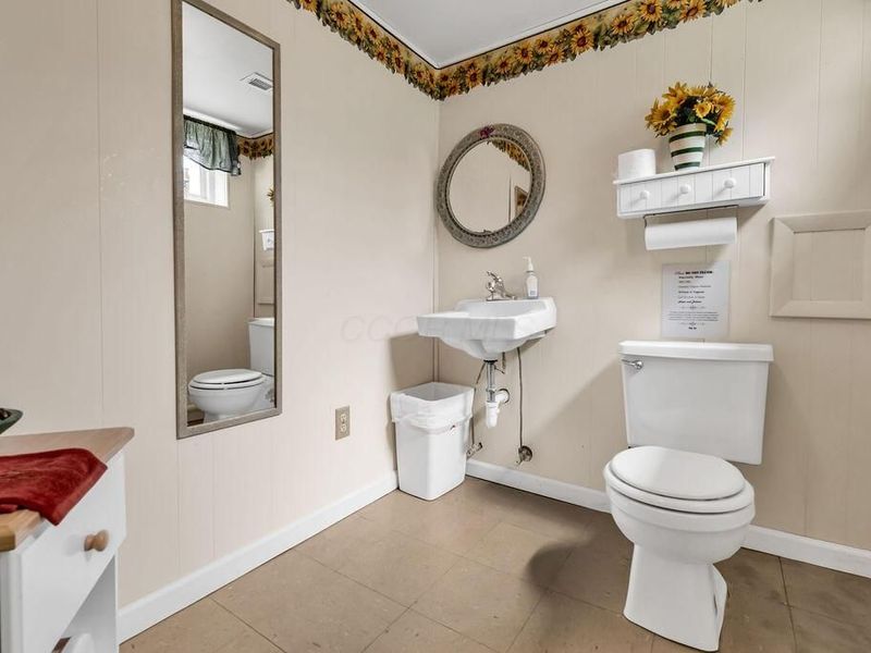 156-158 E South Street , Lithopolis, OH 43136 Photo 41