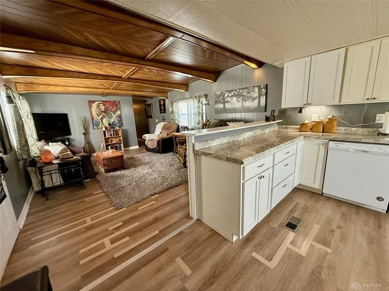 42 New Yorker Blvd, Miamisburg, OH 45342 Photo 4