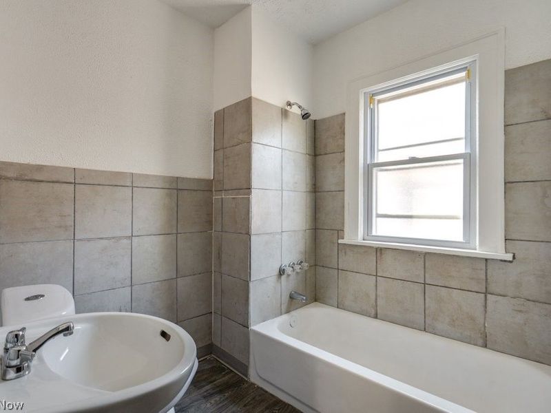 3375 E 113th Street , Cleveland, OH 44104 Photo 19