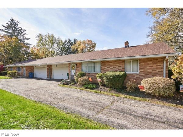 2830-2832 Morewood Road , Fairlawn, OH 44333