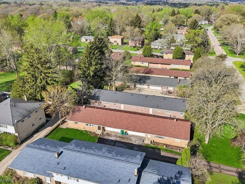 2830-2832 Morewood Road, Fairlawn, OH 44333 Photo 2