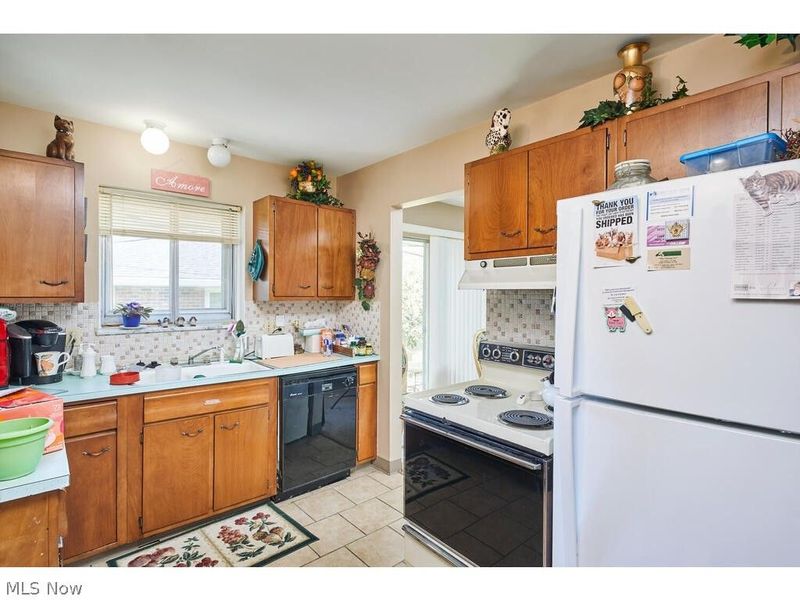 2830-2832 Morewood Road, Fairlawn, OH 44333 Photo 6