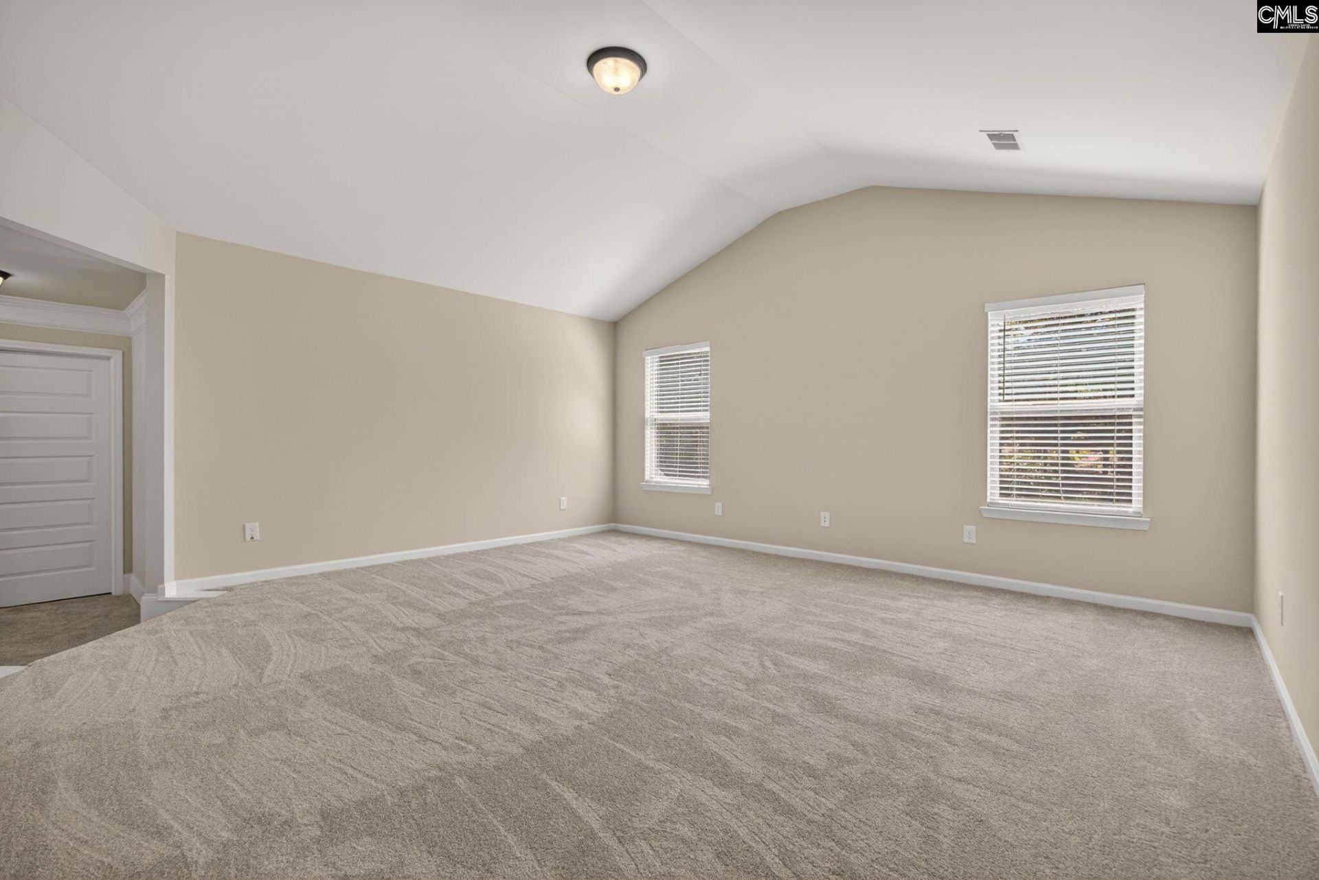 172 Royal Creek Drive Photo 40