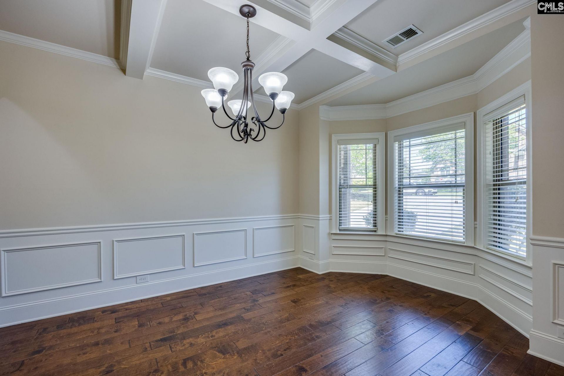 172 Royal Creek Drive Photo 7