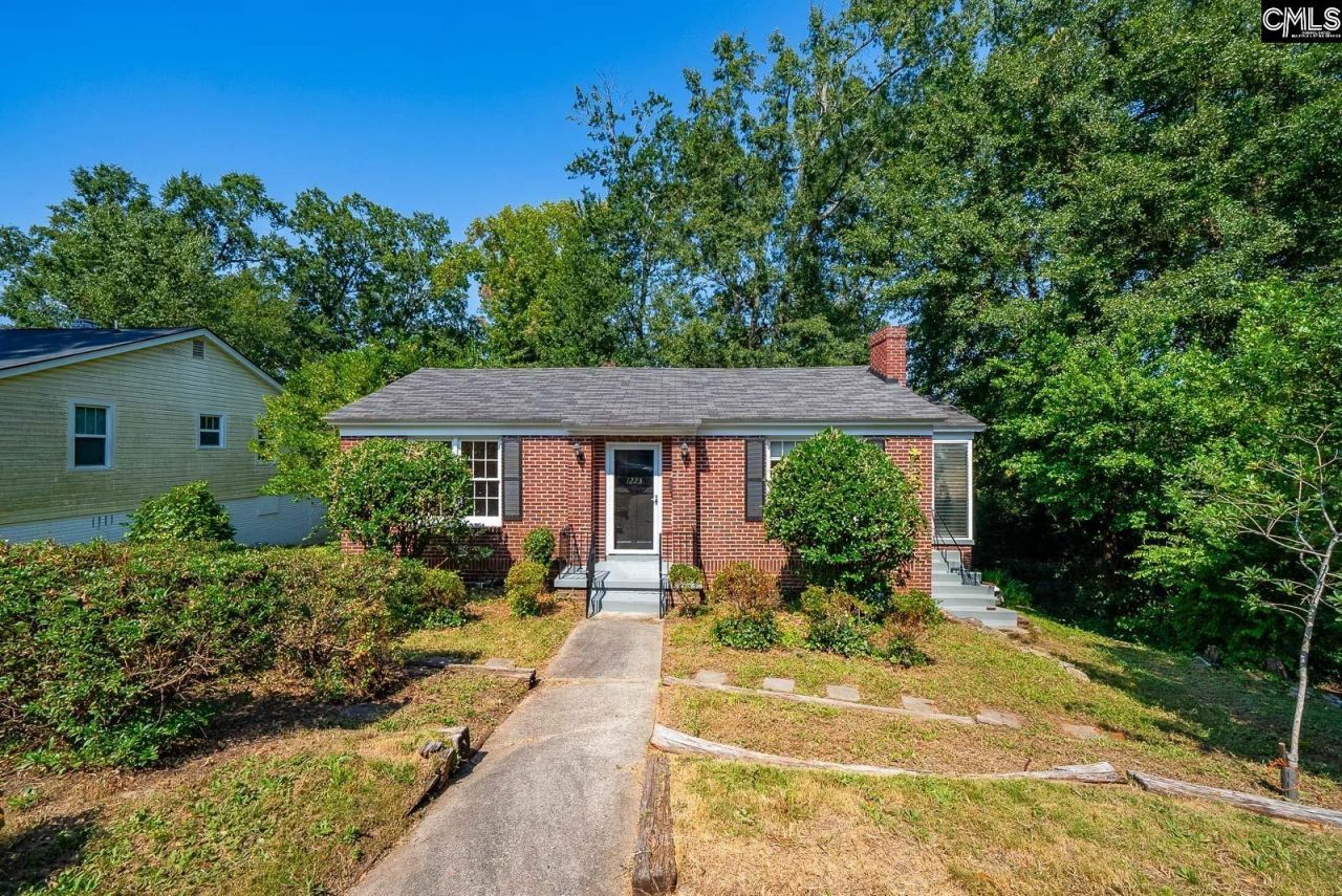 1223 Harvey Street  Photo 29
