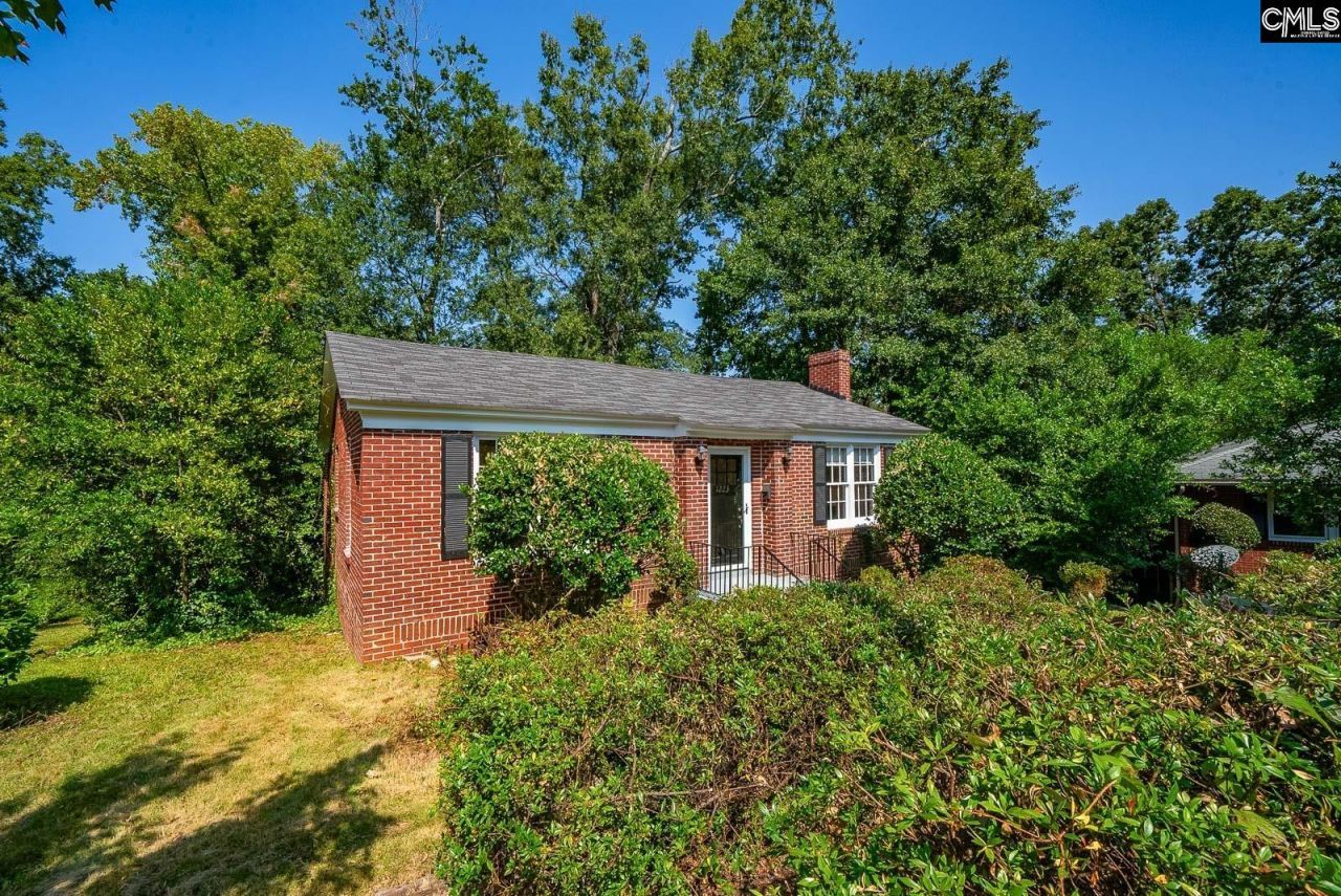 1223 Harvey Street  Photo 30