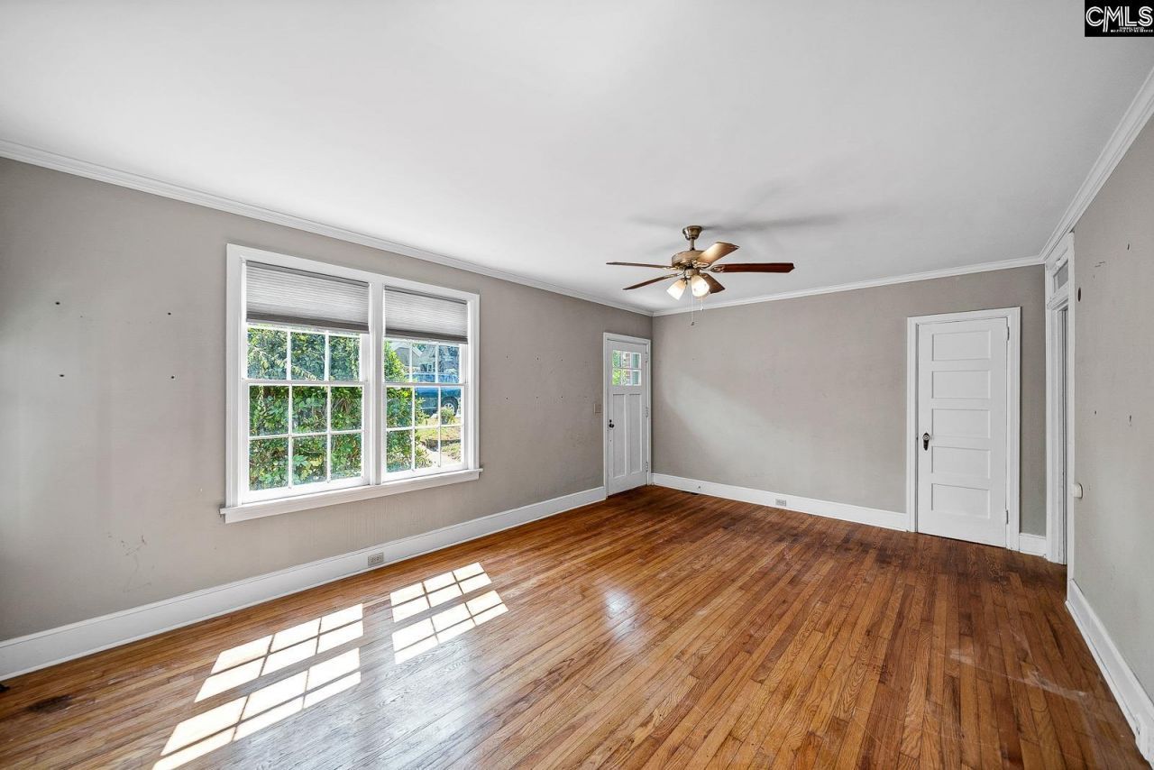 1223 Harvey Street  Photo 5
