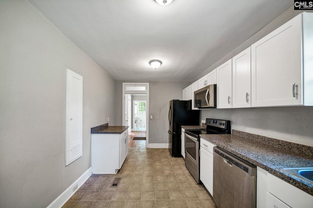 1223 Harvey Street  Photo 9