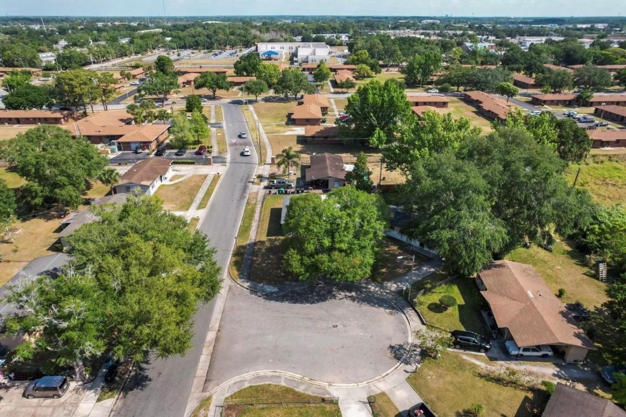 13 Fanfair , Orlando, FL 32811 Photo