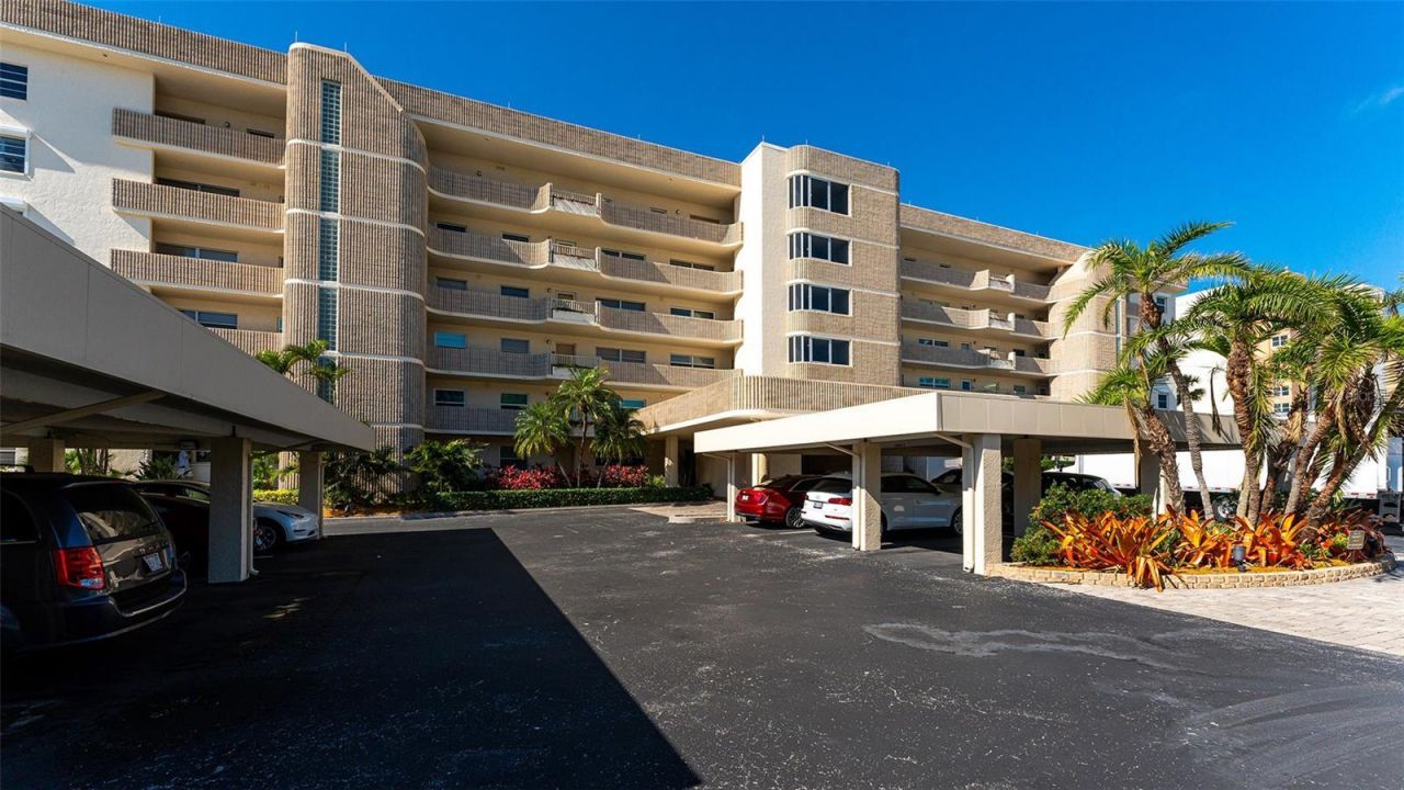 4325 Gulf Of Mexico Drive , Unit 305, Longboat Key, FL 34228 Photo