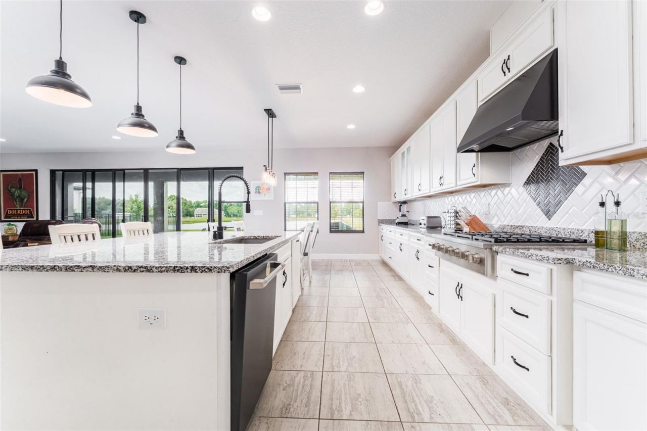 14403 Woodland Spur Dr, Lithia, FL 33547 Photo