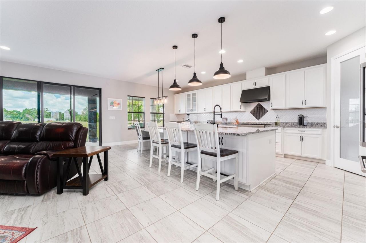14403 Woodland Spur Dr, Lithia, FL 33547 Photo