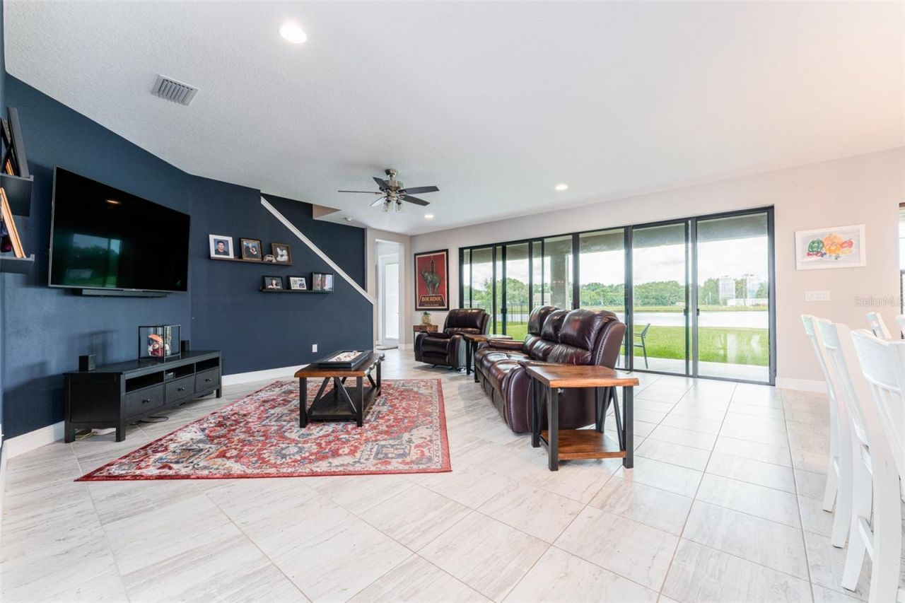 14403 Woodland Spur Dr, Lithia, FL 33547 Photo