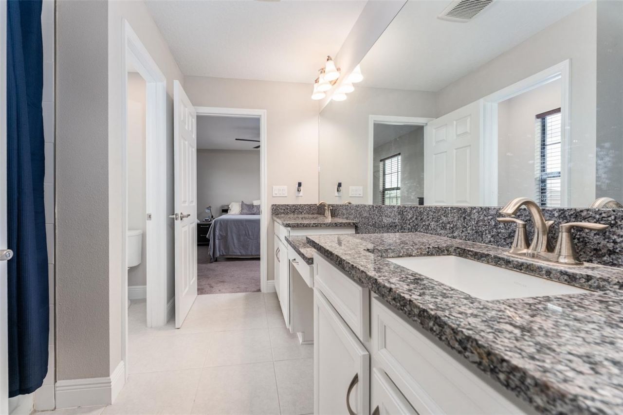 14403 Woodland Spur Dr, Lithia, FL 33547 Photo