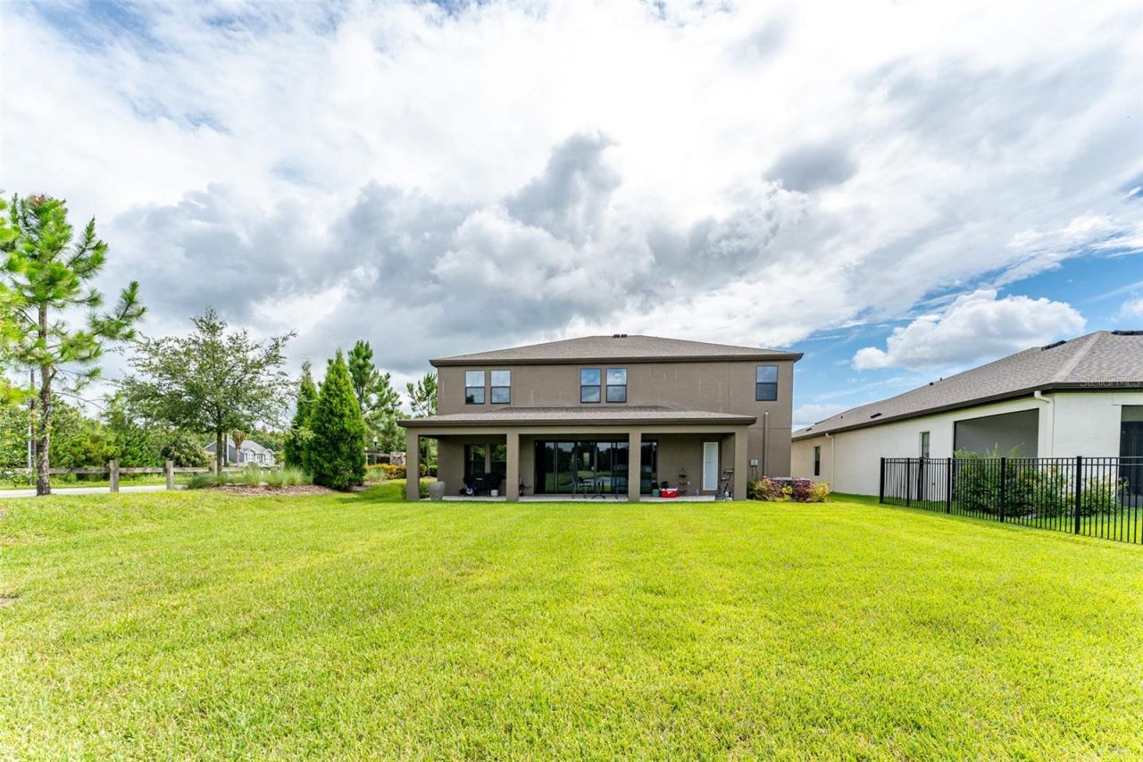 14403 Woodland Spur Dr, Lithia, FL 33547 Photo