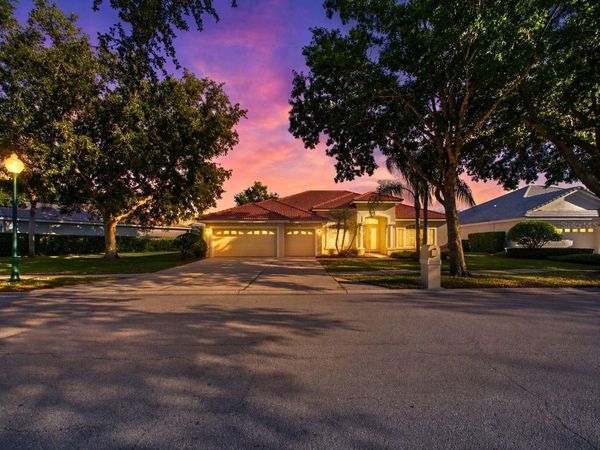 10207 ESTUARY DRIVE, TAMPA, FL 33647