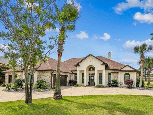 3801 Tiger Point Boulevard, Gulf Breeze, FL 32563