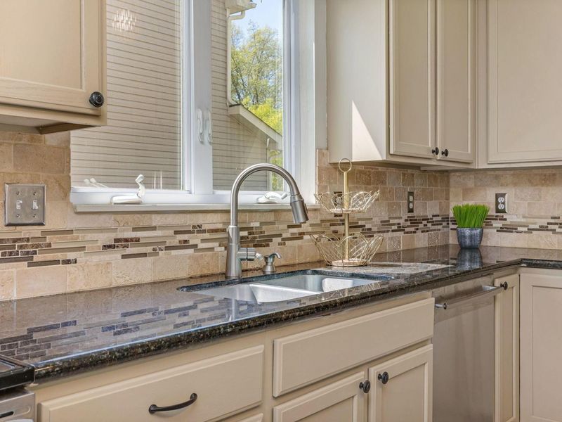 68 Madison Court, Delaware, OH 43015 Photo 17