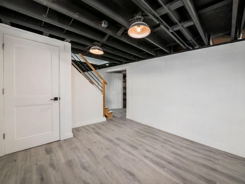 2513 Woodstock Road, Columbus, OH 43221 Photo 23