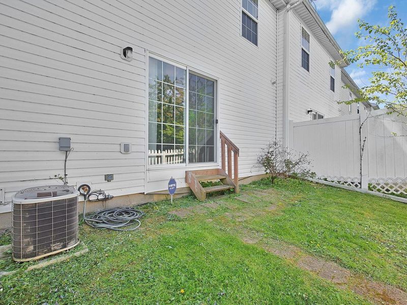 6114 Brice Park Drive , Canal Winchester, OH 43110 Photo 22