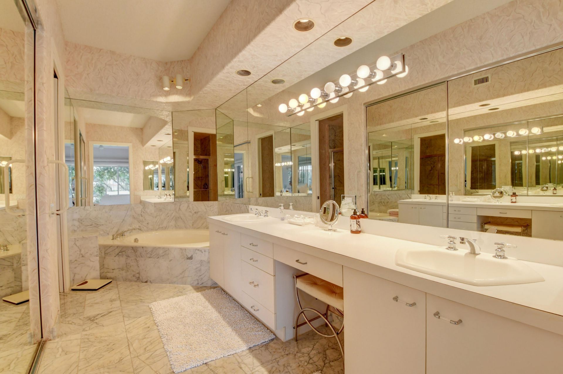 5801 NW 24th Avenue, Unit 1001, Boca Raton, FL 33496 Photo