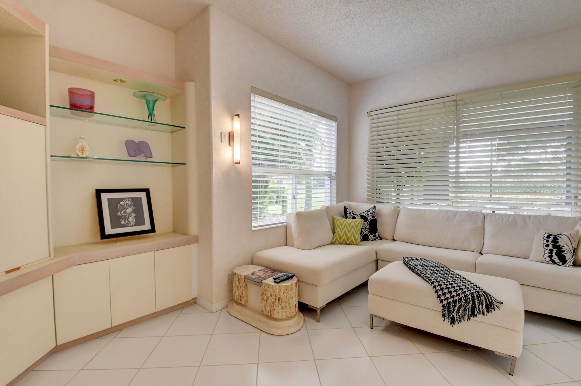 5801 NW 24th Avenue, Unit 1001, Boca Raton, FL 33496 Photo