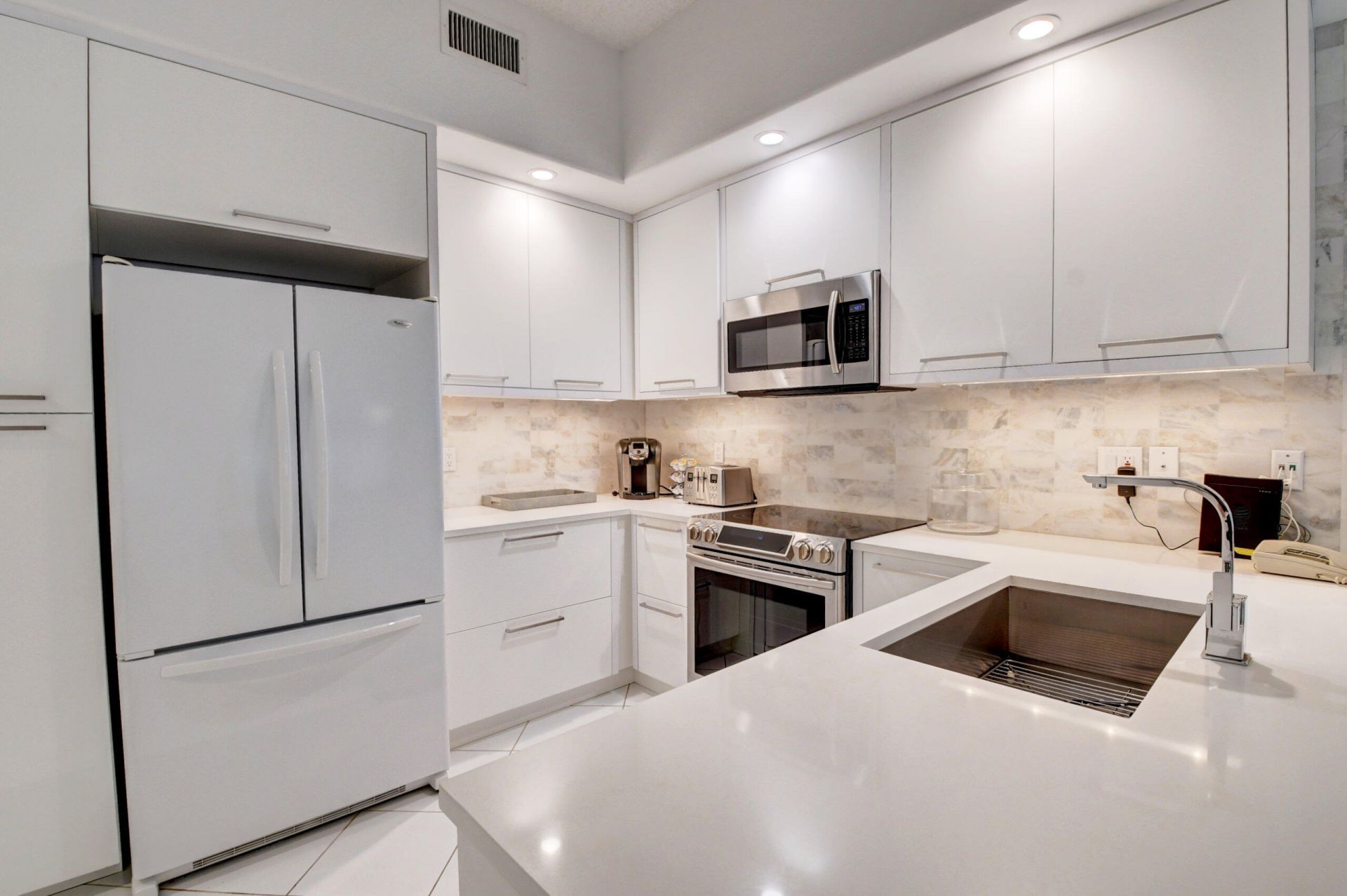 5801 NW 24th Avenue, Unit 1001, Boca Raton, FL 33496 Photo