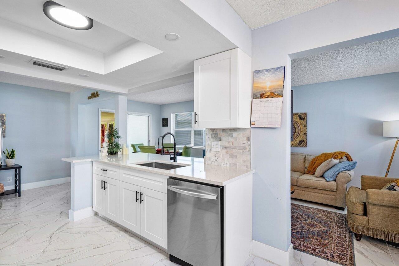 517 SW 18th Street, Boynton Beach, FL 33426 Photo