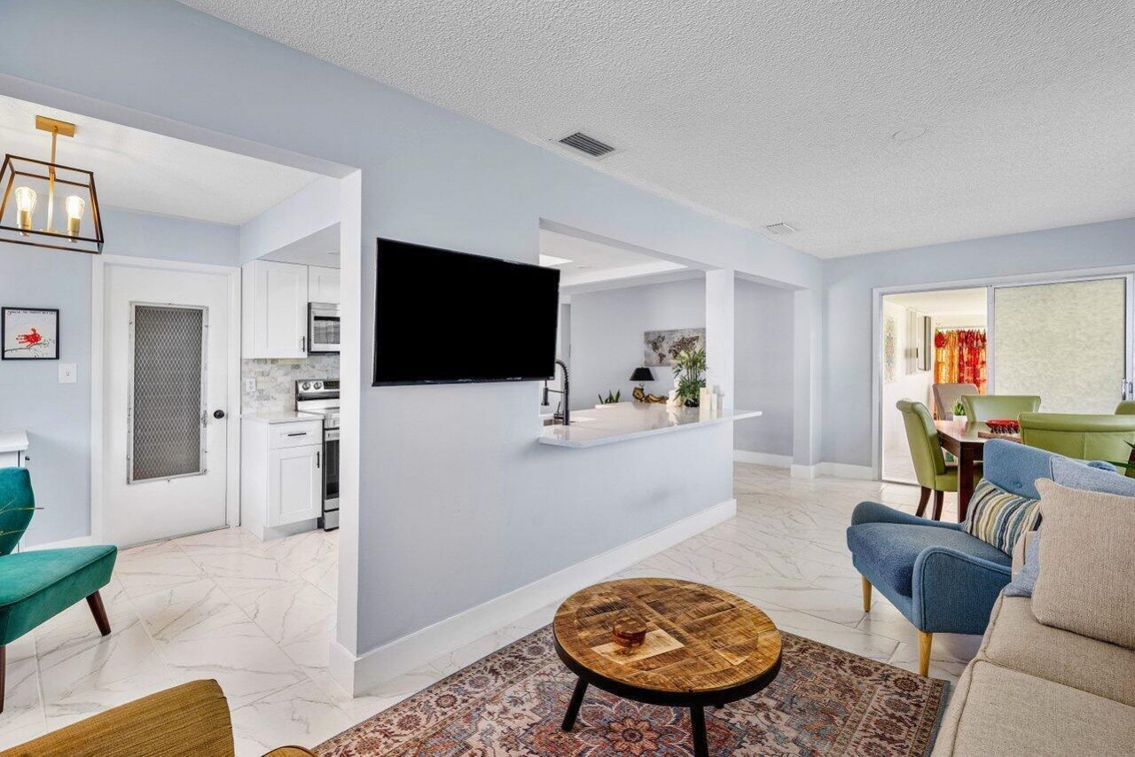 517 SW 18th Street, Boynton Beach, FL 33426 Photo