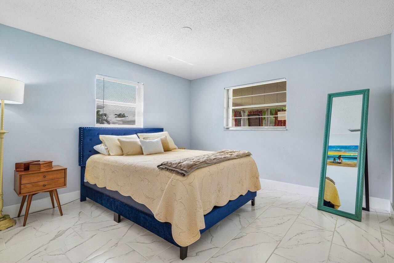 517 SW 18th Street, Boynton Beach, FL 33426 Photo