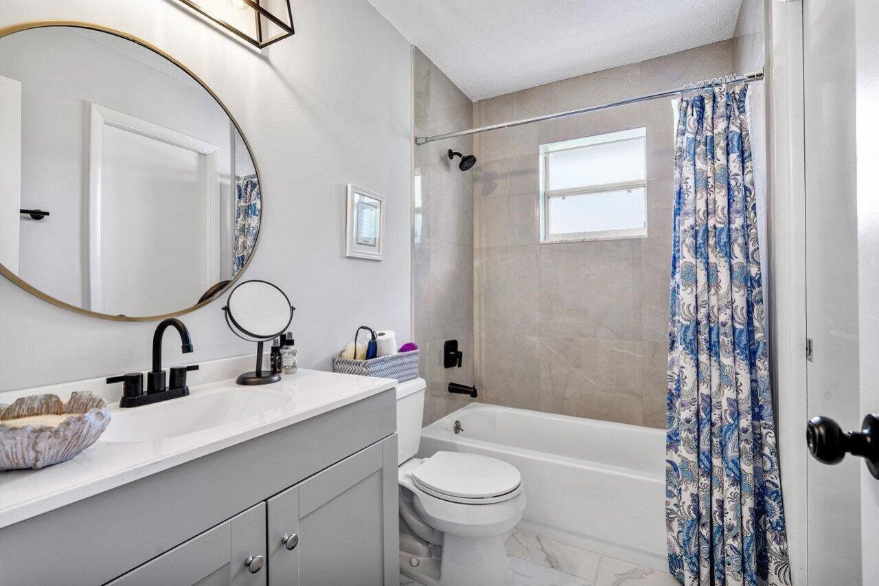 517 SW 18th Street, Boynton Beach, FL 33426 Photo