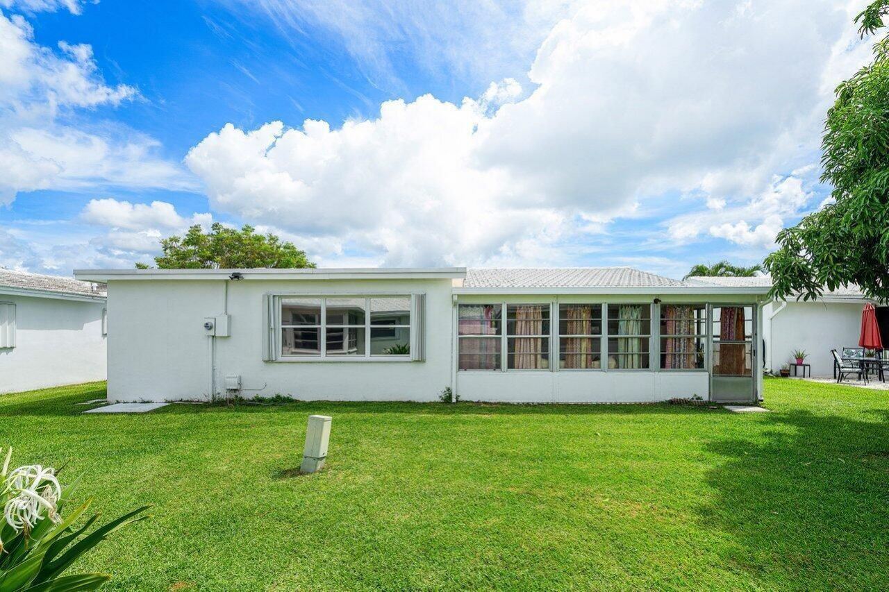 517 SW 18th Street, Boynton Beach, FL 33426 Photo